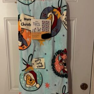 Brand New Winnie the Pooh Christmas Blanket